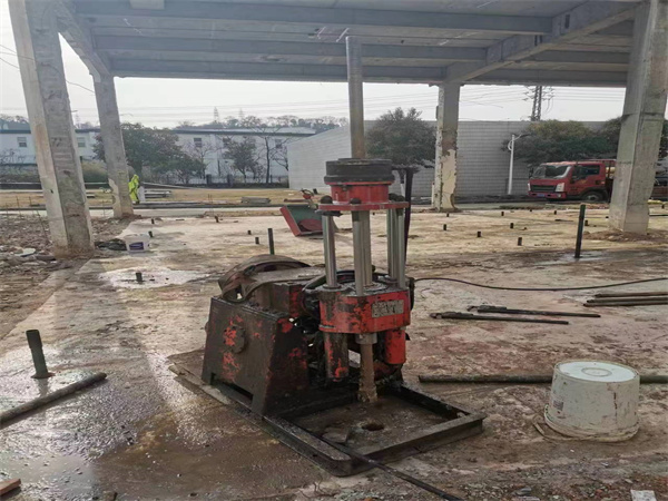 东宝袖阀管小导管注浆加固施工工艺